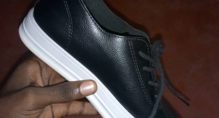 Black Shoes leather ?