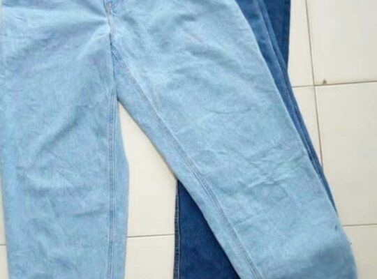 Boyfriend jeans7$