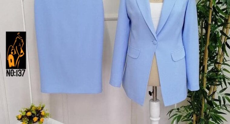 Complet Jupe et veste(Noir, blanc,bleu,Rouge)