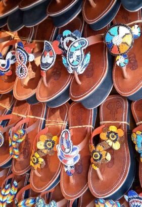 Des souliers à vos goûts et couleurs!