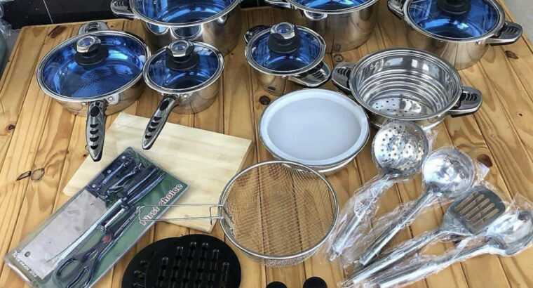 30pieces de jeux de casseroles disponibles