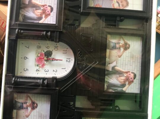 Montres cadres de marque