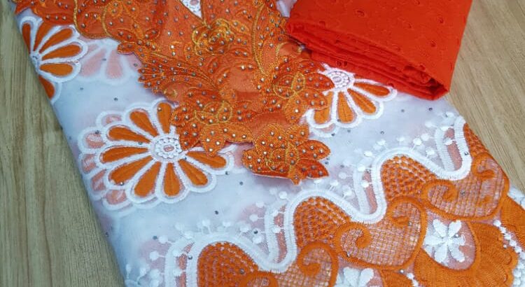 Dentelle cotton