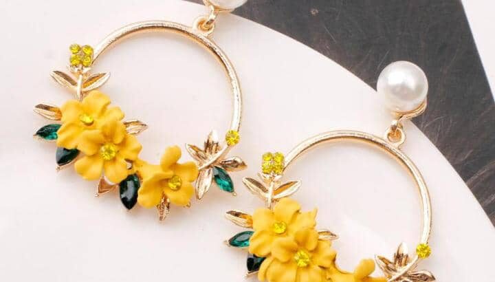 Bijoux pour dammes