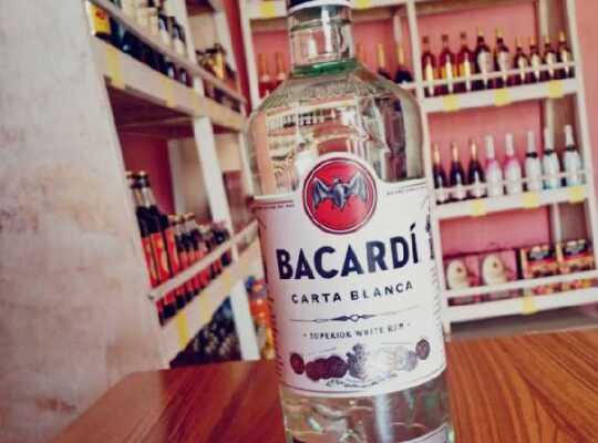 vins et liqueurs originaux